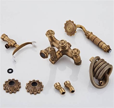 Luxury Luxury Antique Brass Bathroom Faucet Mixer Tap Wall Mounted Hand