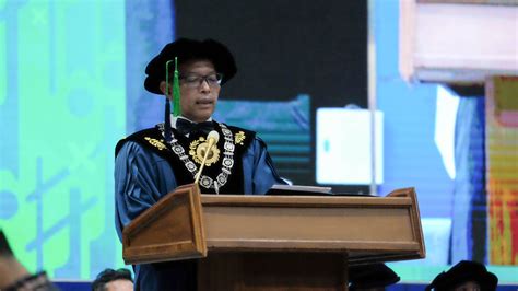 ITB Luluskan 1 815 Wisudawan Pada Wisuda Kedua Tahun Akademik 2023 2024