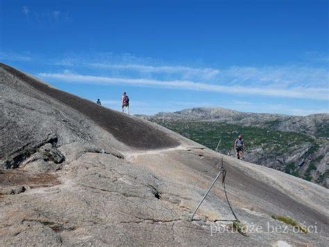 Kjerag I Kjeragbolten Szlak I Wej Cie Na S Ynny Kamie W Norwegii