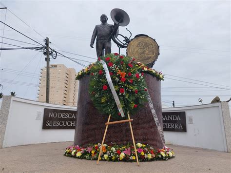 Celebran Por Primera Vez El D A De La Banda Sinaloense Con Ofrenda En