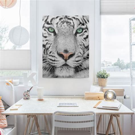 Wei Er Tiger Leinwandbild Im Hochformat Bilderwelten