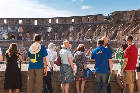 Rzym Koloseum Palatyn I Forum Romanum Wycieczka Z Przewodnikiem