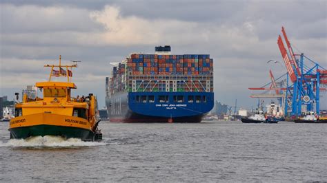 Nach Kritik Mehr F Hren F R Den Hamburger Hafen