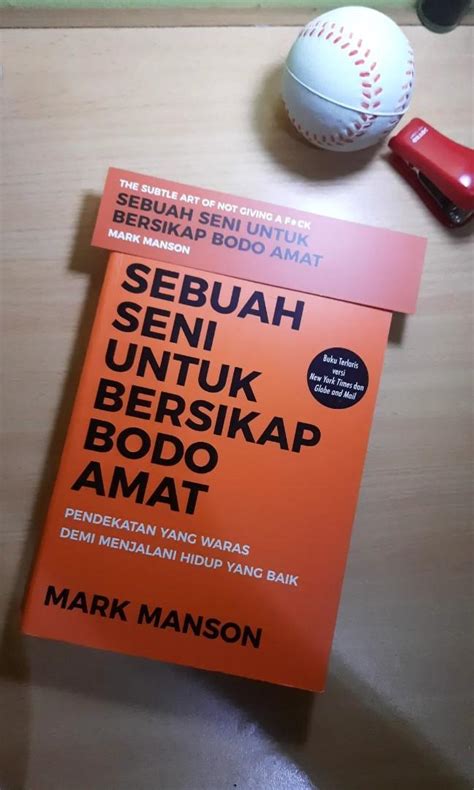 Buku Sebuah Seni Untuk Bersikap Bodo Amat Mark Manson NO NEGO Buku