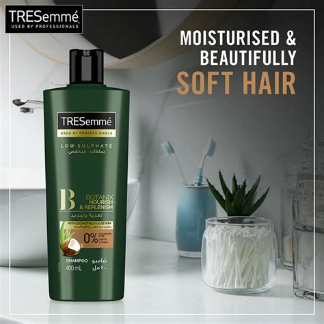 TRESemme Botanique Nourish Replenish With Coconut Oil Aloe Vera