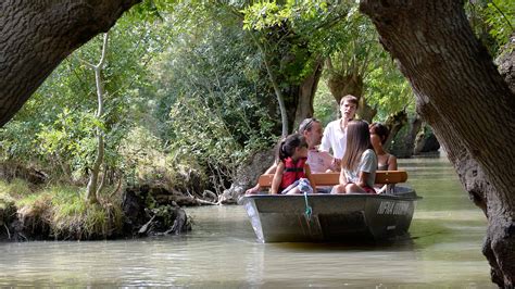 Une balade dans le Marais poitevin Parc naturel régional du Marais