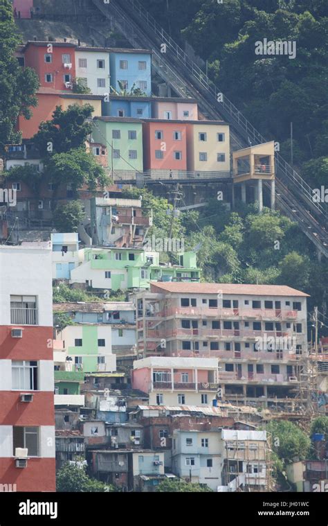 Slum, Rio de Janeiro, Brazil Stock Photo - Alamy