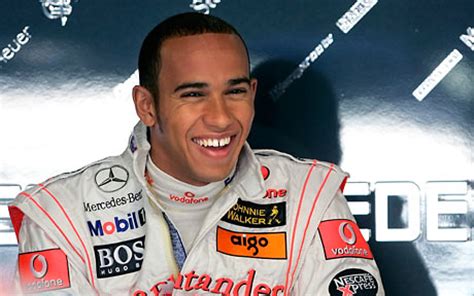 Lewis Hamilton biography, birth date, birth place and pictures