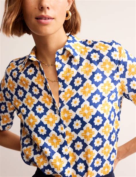 Hazel Short Sleeve Linen Shirt Surf The Web Geometric Stamp Boden Uk