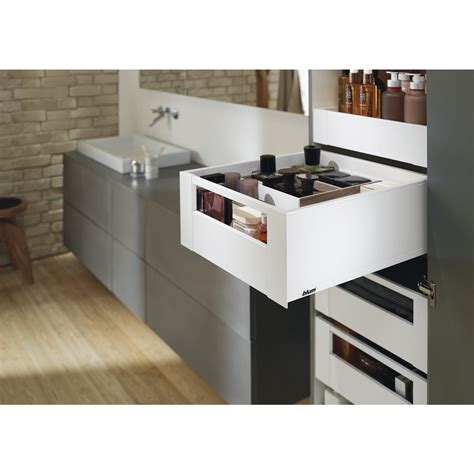 Blum Space Tower Legrabox Pure Mit Reling Vasalat