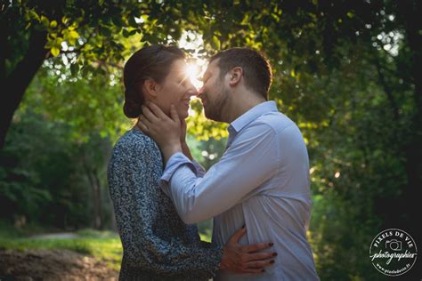 Séance engagement à Carpentras Pixels de vie Photographies