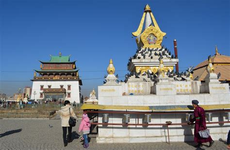 History of Buddhism in Mongolia > Mongolia Travel Guide