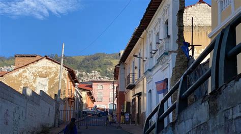 Cierre de la calle Manabí provoca inseguridad en el Centro Histórico de