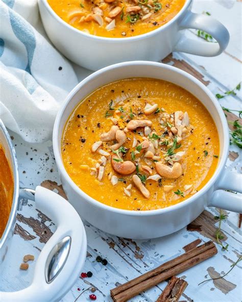 Easy Creamy Pumpkin Soup Recipe