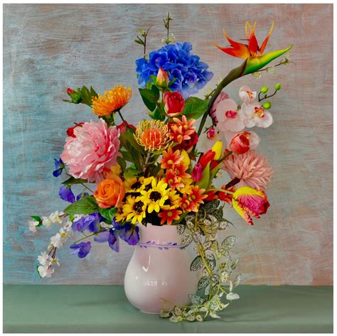 Solve Exotic Flower Arrangement Jigsaw Puzzle Online With Pieces