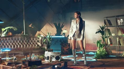 Solar Von Mamamoo Dj Survival Wet Titelsong Paradise Release K Pop