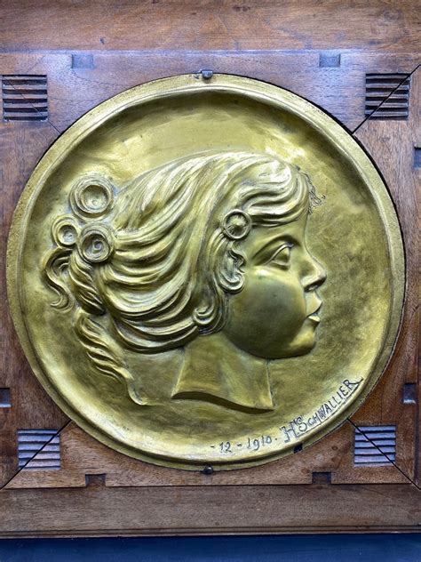 Proantic Plaque En Bronze Doré Par H Schwallier 1910