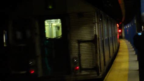 Mta New York City Subway Manhattan And Queens Bound R160a R46 And R32 F And V Trains Woodhaven