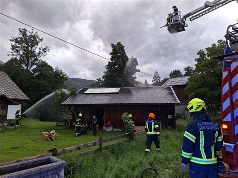 Bung Brand Landwirtschaftliches Objekt Freiwillige Feuerwehr Bad Goisern