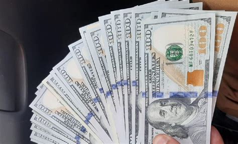 El dólar blue no encuentra piso a cuánto cerró este martes 8 de