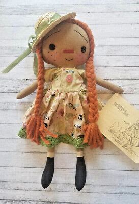 Primitives Raggedy Ann Annie Doll