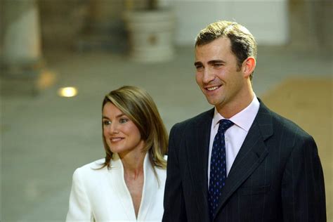 Leyendas Y Especulaciones La Verdad Sobre C Mo Se Conocieron Letizia Y