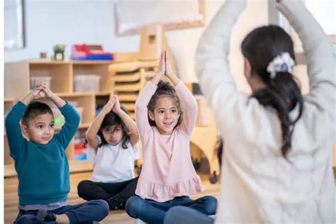 Benefits of Meditation for Children - Talk Leisure