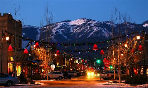 Eight Magical Montana Christmas Towns The Dedicated House