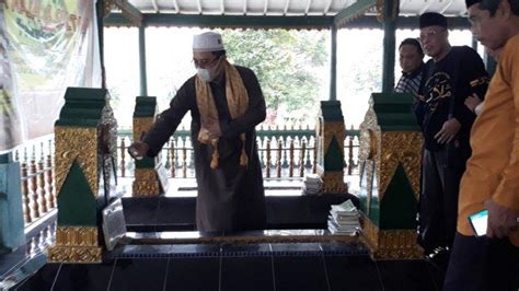 Makam Raja Dan Sultan Palembang Akan Segera Disertifikasi Setara Para Wali