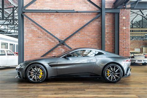 Aston Martin Vantage Twin Turbo V Richmonds