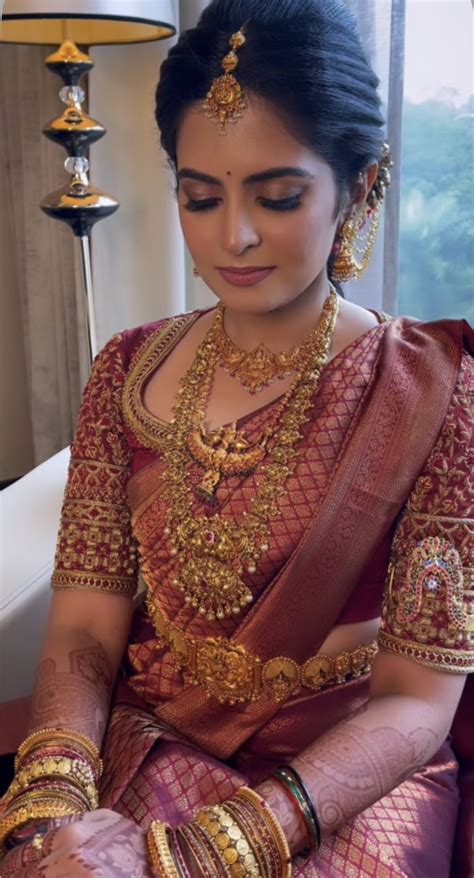 Pin By Harika Karanam On Hair Style In 2024 South Indian Wedding