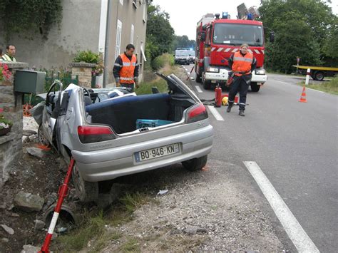 CURGY Il s endort au volant 4 blessés