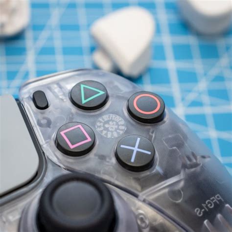 Retro PS5 Controller With Old-School Action Buttons Sony Gaming ...