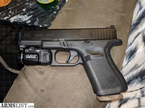 Armslist For Saletrade Glock 19 Gen 5 With Streamlight Tlr 7