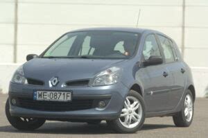 Żarówki Renault Clio III 20062012 jakie potrzebne do wymiany