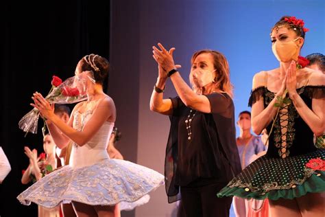 Ballet Nacional de Panamá vuelve a los escenarios Mujer