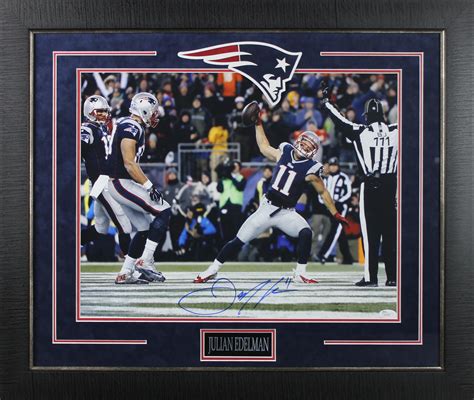 Lot Detail Patriots Julian Edelman Signed 16 X 20 Photo In Custom