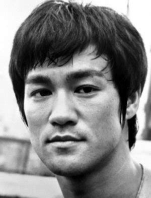 Portraits Of Iconic People Of All Time Webdesigner Depot Bruce Lee