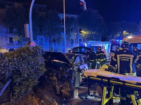 Un Accidente De Un Vtc En Atocha Provoca Una Persona Muy Grave Y Otras