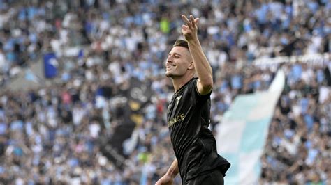 Calciomercato Juventus Milinkovic Savic Solo Se Parte Pogba