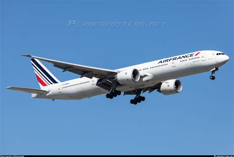 F Gsqt Air France Boeing Er Photo By William Verguet Id