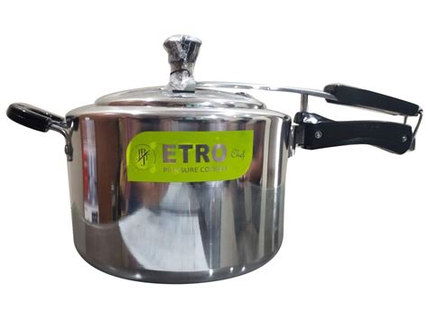 Etro Chef Silver Aluminum Pressure Cooker For Making Food Size