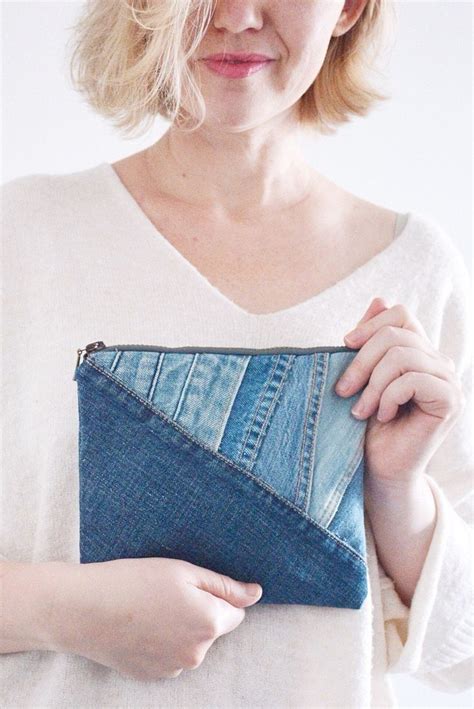 Pin By Beverly Guhl On Make It Denim Clutch Recycle Jeans Upcycle