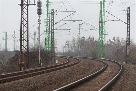 Újabb szakaszába lép a Budapest Hegyeshalom vasútvonal felújítása