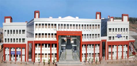 Peoples Medical College Bhopal Cutoff Fees Intake Courses