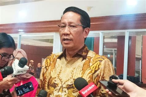 Revisi Uu Berbarengan Isu Prabowo Tambah Jumlah Kementerian Baleg Dpr