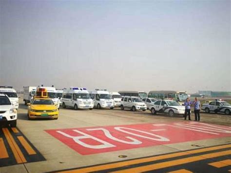 Sichuan Airlines Pilot Sucked Out Of Cockpit Window At Ft