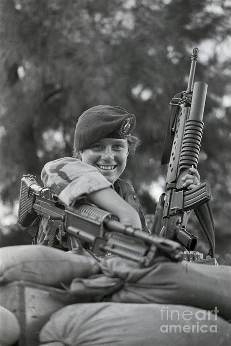 Grenada Invasion Soldier With Guns Photograph by Bettmann