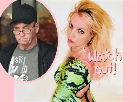 Britney Spears Becomes The Motherf**king Snake From Her VMA