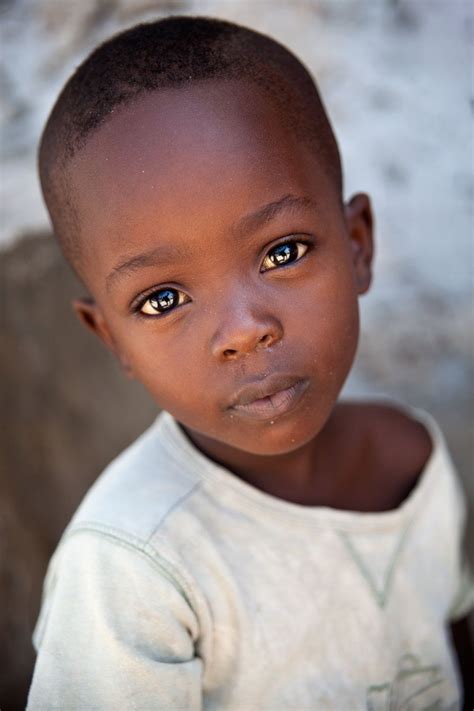 Bwejuu Zanzibar 2014 African Children Face Precious Children